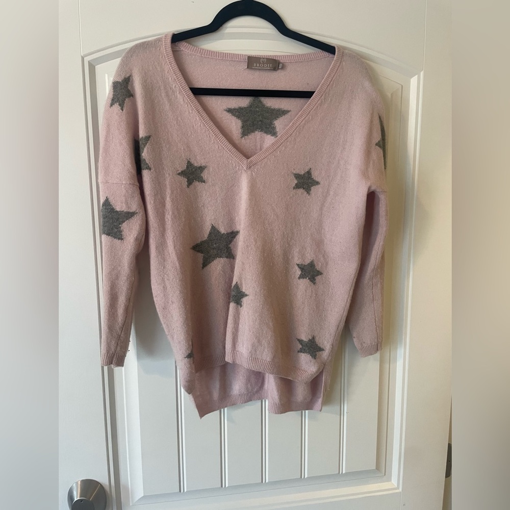 Cashmere Brodie sweater